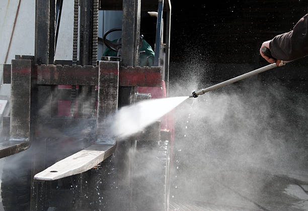 Best Gas Station Cleaning  in Lake City, FL